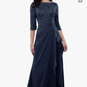 NWT** 18W Navy Blue bodice formal dress